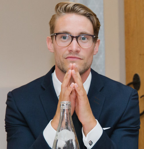 Marcus Hjelleset - med fartstid i Google og erfaren entreprenør er Marcus en av de nye stemmene i en viktig debatt